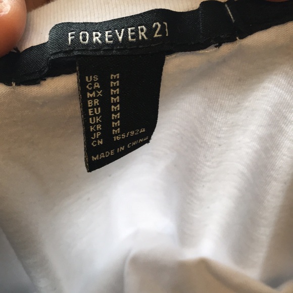 F21 half-shirt (Long sleeve) - Picture 4 of 4